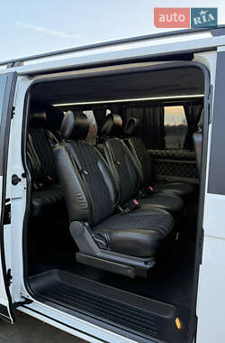 Минивэн Volkswagen Transporter 2018 в 