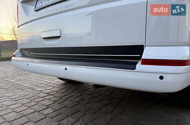 Минивэн Volkswagen Transporter 2018 в 