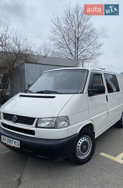 Вантажопасажирський фургон Volkswagen Transporter 2001 в Києві