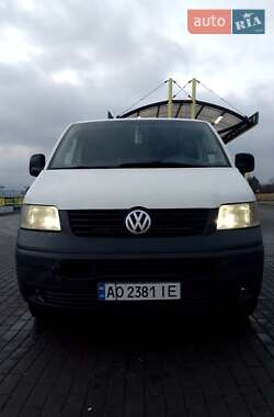 Минивэн Volkswagen Transporter 2006 в 