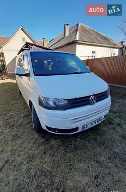 Мінівен Volkswagen Transporter 2011 в Сваляві