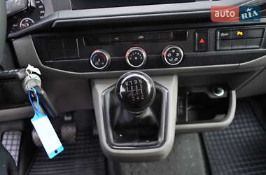 Грузовой фургон Volkswagen Transporter 2021 в 