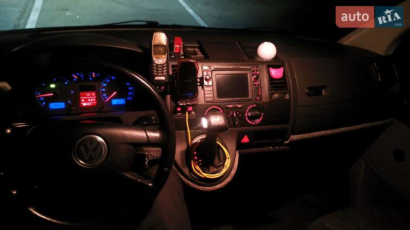 Минивэн Volkswagen Transporter 2007 в Киеве