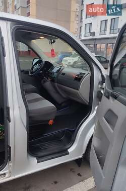 Мінівен Volkswagen Transporter 2008 в 