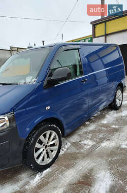 Вантажний фургон Volkswagen Transporter 2014 в Тернополі