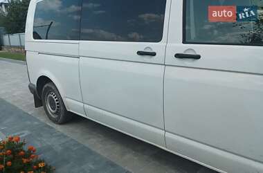 Мінівен Volkswagen Transporter 2012 в Міжгір'ї