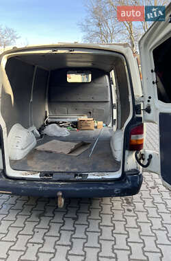 Грузовой фургон Volkswagen Transporter 2005 в 