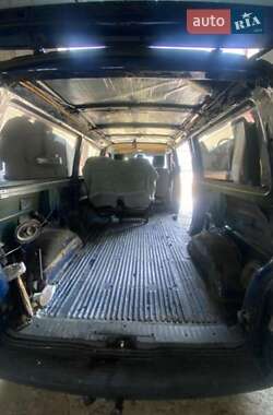 Минивэн Volkswagen Transporter 2001 в 