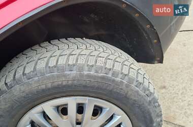 Грузовой фургон Volkswagen Transporter 2001 в 