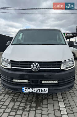 Грузовой фургон Volkswagen Transporter 2017 в Львове