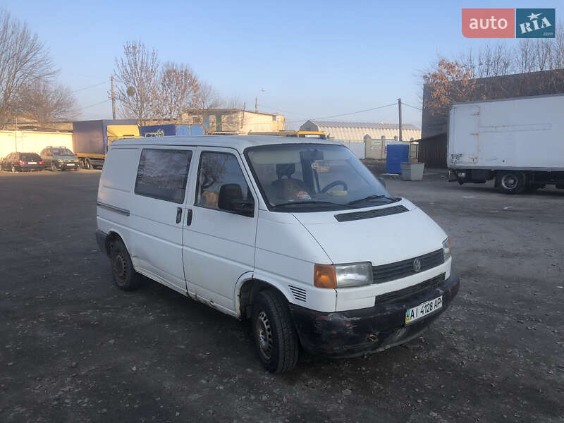 Мінівен Volkswagen Transporter 2000 в Києві