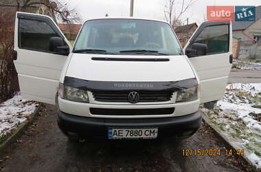 Минивэн Volkswagen Transporter 2000 в 