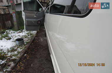 Минивэн Volkswagen Transporter 2000 в 