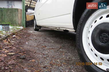 Минивэн Volkswagen Transporter 2000 в 