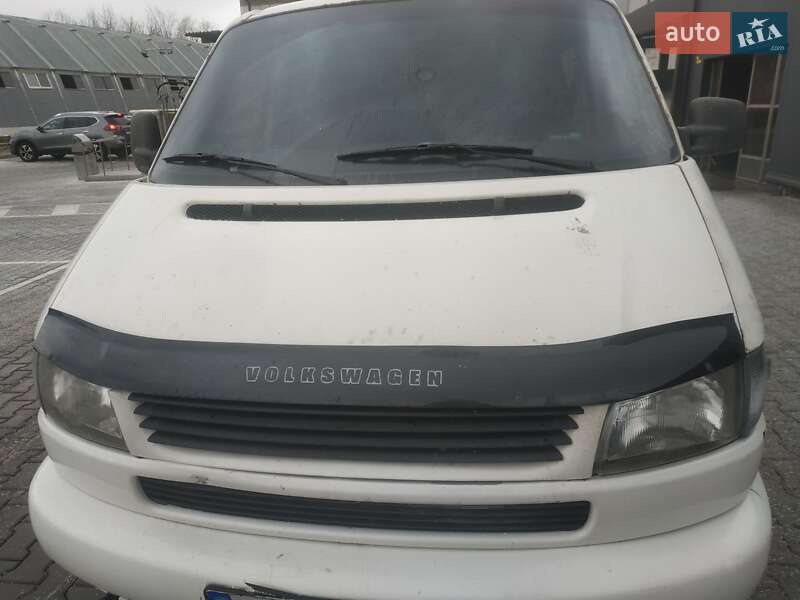 Мінівен Volkswagen Transporter 2000 в Вінниці