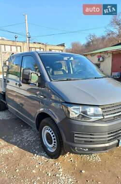 Грузопассажирский фургон Volkswagen Transporter 2016 в 