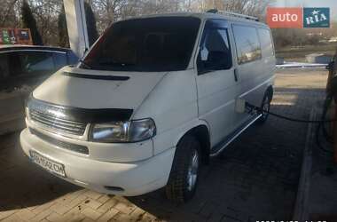 Минивэн Volkswagen Transporter 2000 в 
