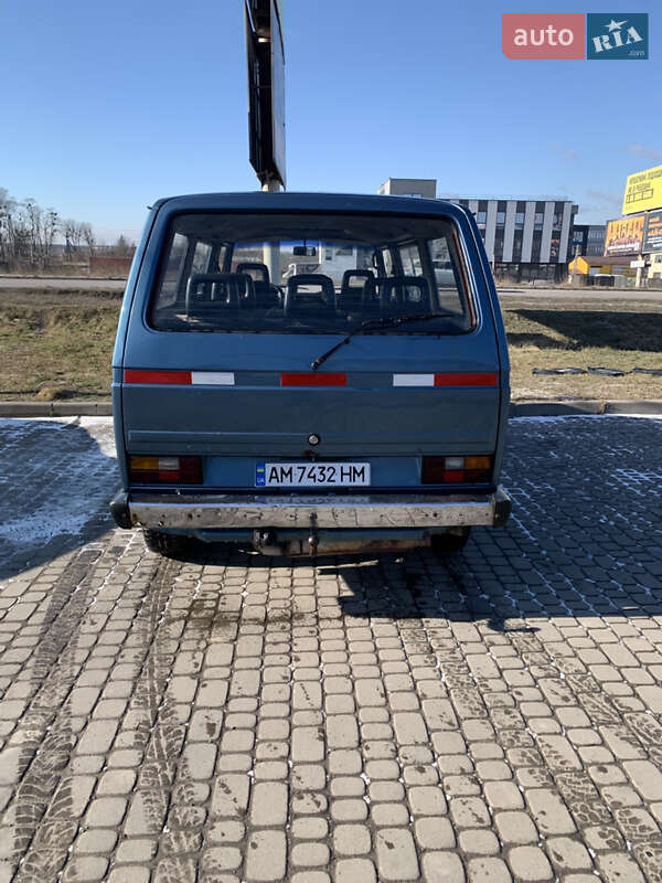Минивэн Volkswagen Transporter 1988 в Львове
