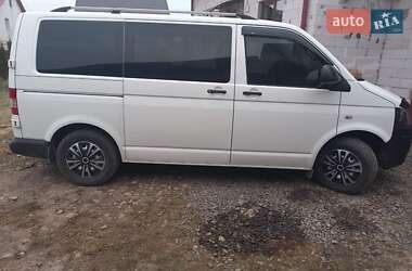 Мінівен Volkswagen Transporter 2011 в Самборі