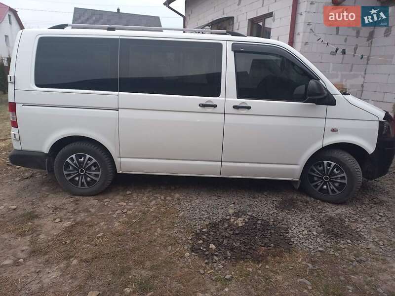 Volkswagen Transporter 2011