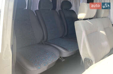 Минивэн Volkswagen Transporter 2001 в 