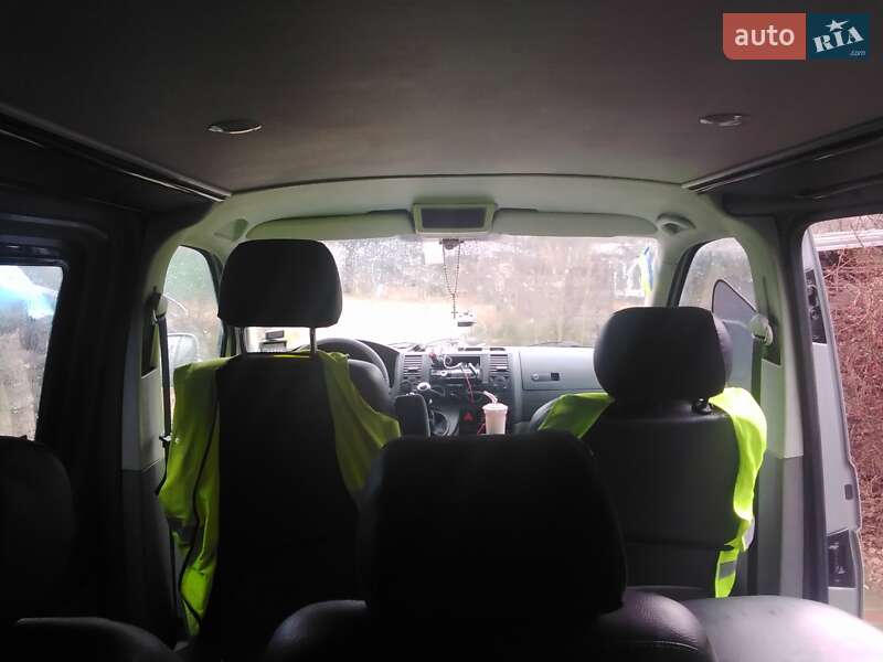 Мінівен Volkswagen Transporter 2009 в 
