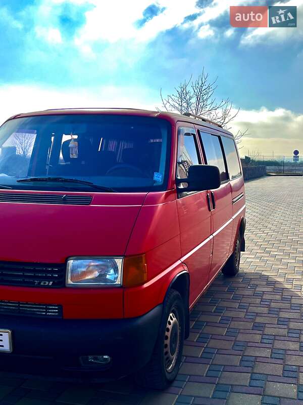 Минивэн Volkswagen Transporter 1999 в Гайсине