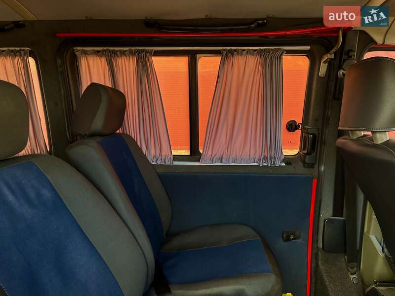 Минивэн Volkswagen Transporter 1999 в Гайсине