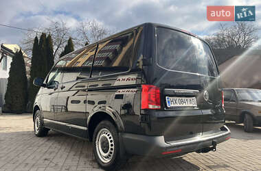 Минивэн Volkswagen Transporter 2020 в 