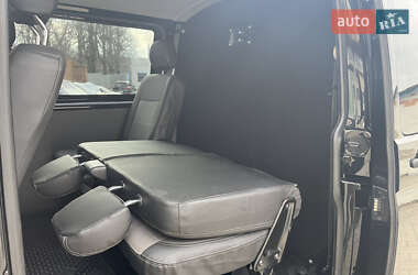 Минивэн Volkswagen Transporter 2020 в 