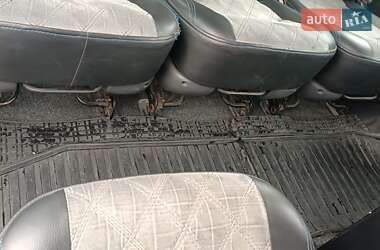 Минивэн Volkswagen Transporter 2011 в 