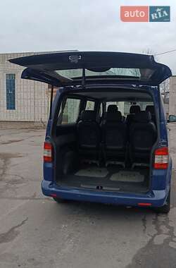 Минивэн Volkswagen Transporter 2011 в 
