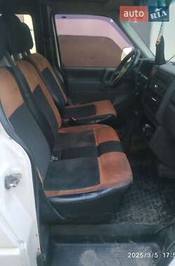 Минивэн Volkswagen Transporter 2000 в 