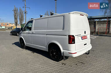Грузовой фургон Volkswagen Transporter 2020 в 