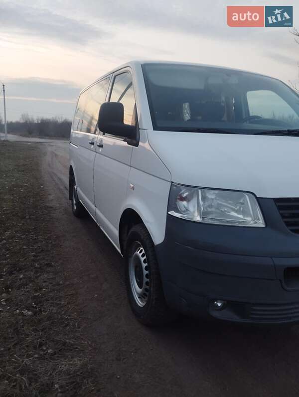 Минивэн Volkswagen Transporter 2008 в Ковеле