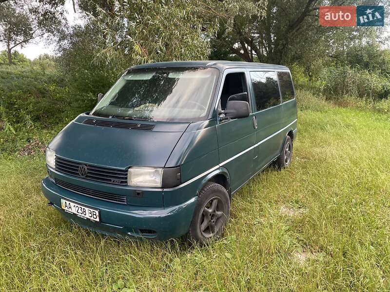 Мінівен Volkswagen Transporter 2002 в Києві