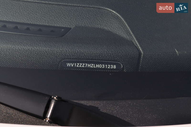 Вантажний фургон Volkswagen Transporter 2020 в Києві