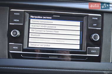 Грузовой фургон Volkswagen Transporter 2020 в 