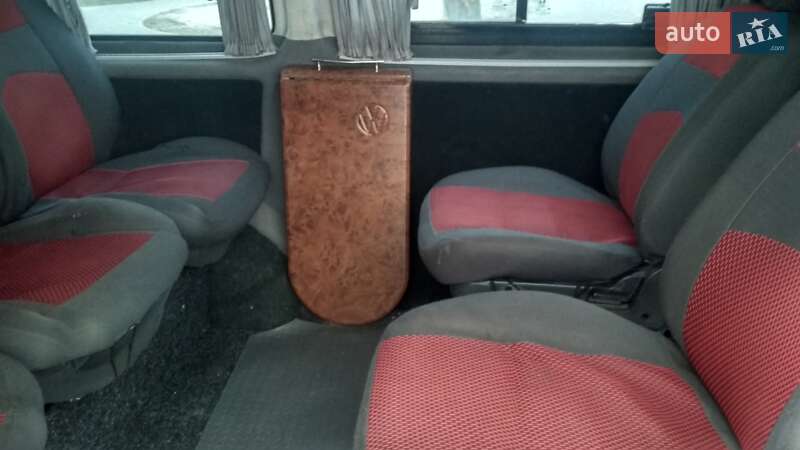 Минивэн Volkswagen Transporter 2003 в Ивано-Франковске