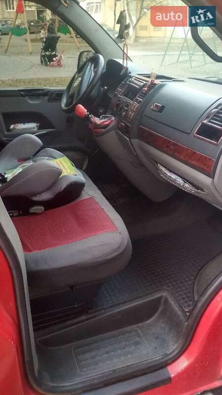 Минивэн Volkswagen Transporter 2003 в Ивано-Франковске