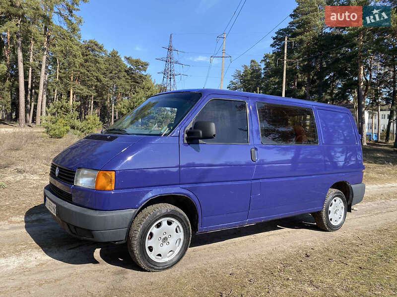 Мінівен Volkswagen Transporter 1992 в 