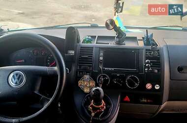 Мінівен Volkswagen Transporter 2004 в 