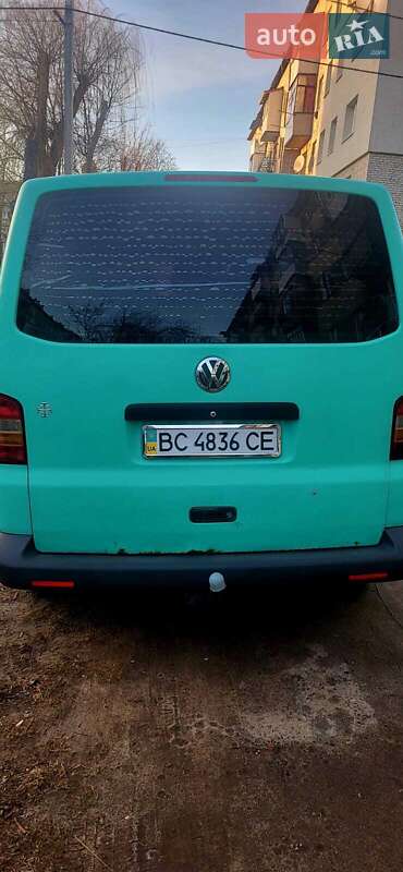 Минивэн Volkswagen Transporter 2004 в Николаеве