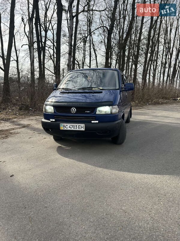 Мінівен Volkswagen Transporter 2002 в Львові