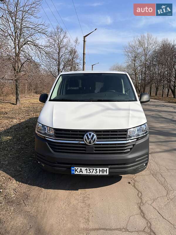 Грузовой фургон Volkswagen Transporter 2022 в Первомайске