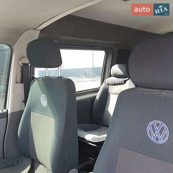 Минивэн Volkswagen Transporter 2005 в Кривом Роге