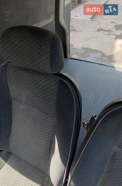 Минивэн Volkswagen Transporter 2005 в 