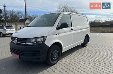 Вантажний фургон Volkswagen Transporter 2016 в Вінниці