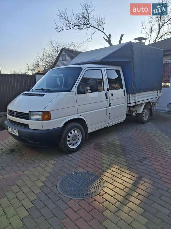 Мінівен Volkswagen Transporter 2000 в 