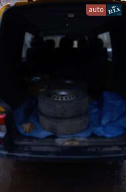 Минивэн Volkswagen Transporter 2001 в 
